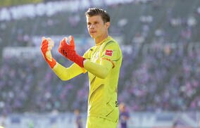 代表引退の名古屋GKランゲラックが復帰、トーマス・デンは4年ぶり招集！ オーストラリア代表メンバーが発表《国際親善試合》