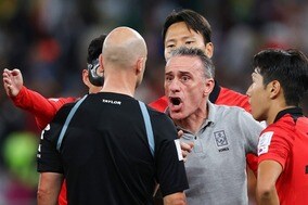 「選手を守るためだった」韓国代表DFが“ベント一発退場”に隠された真相を明かす！「彼の言葉にみんな大泣きした」【Ｗ杯】