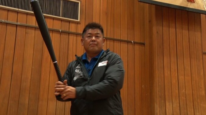 元大学野球部のエースは“伝説のホームラン王”中村紀洋から三振を奪えるのか？ 1枚目