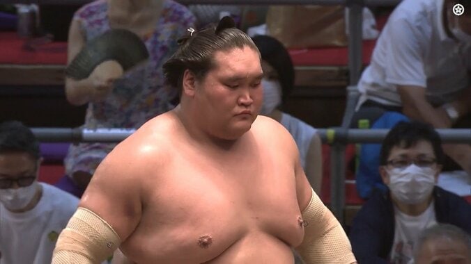 「早く“白照”決戦みたい」白鵬、照ノ富士が無傷の11連勝で高まる大一番への期待 2枚目