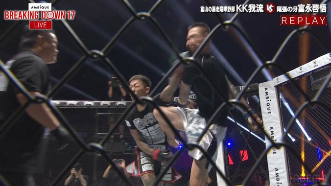 左カウンターが炸裂