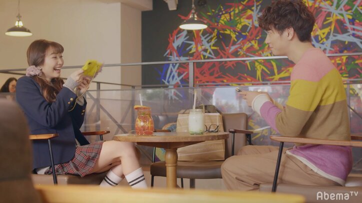 岡本夏美のギャル制服姿に反響「完全に優推し」「ツインテ最高」