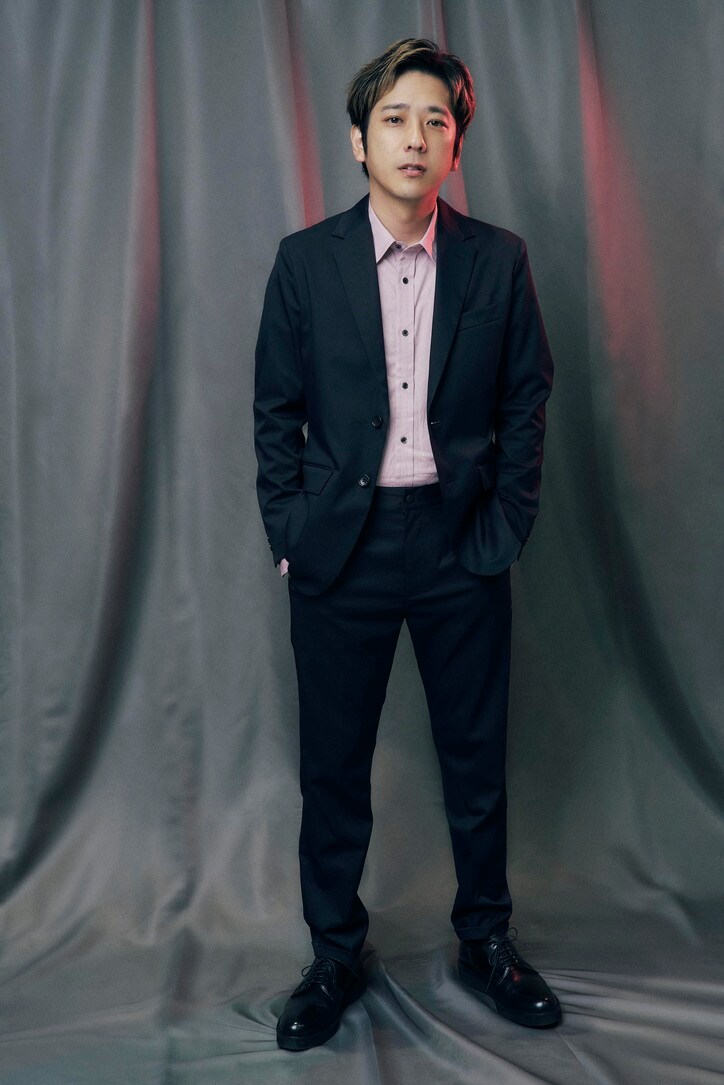 【写真・画像】二宮和也、相思相愛の俳優・桐谷健太との絆を語る「信頼できると一番に思ったポイントは、犬に吠えられない事(笑)」 2枚目