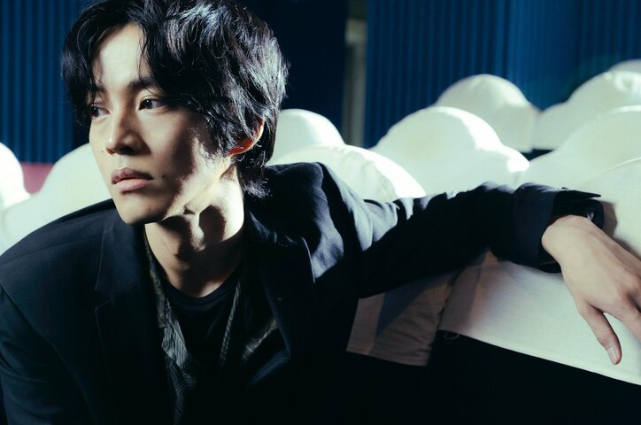 松坂桃李インタビュー 『孤狼の血 LEVEL2』は未完成な日岡の「黒歴史」 シリーズへの想い語る