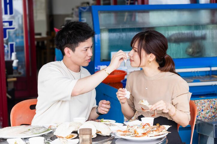 元NGTアイドル、激しい嫉妬で笑顔が消える… 好きな男性と別の女性が目の前でイチャつき始め…“逆襲”へ 若槻「すごい!」