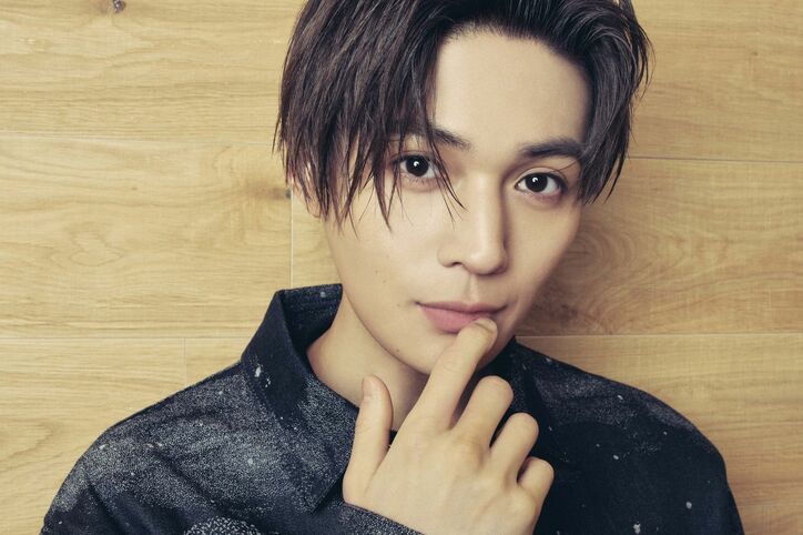 FANTASTICS佐藤大樹×堀夏喜×八木勇征、「ONLINE限定ライブ FANTASTICS 2023」は2022年ツアーの集大成に 佐藤&八木は怒涛の正月旅行満喫も