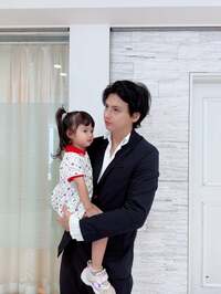 アレクサンダー『うちの美女❤️』