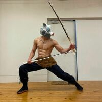 金爆・樽美酒研二、「鬼滅の刃」嘴平伊之助を筋肉まで完全再現！「超スタイルいい」「めちゃめちゃ美しい」と大好評