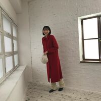 「クリスマスカラーが似合う女子」武田玲奈“真っ赤っか～”ファッションをファン絶賛