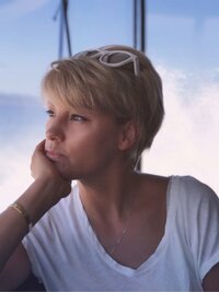 梅宮アンナ、エレベーターに閉じ込められ密室に20分「いい経験に。。」