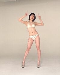 「健康的で綺麗」「セクシー」須田亜香里の“1年ぶりのグラビア”水着ショットに絶賛の声