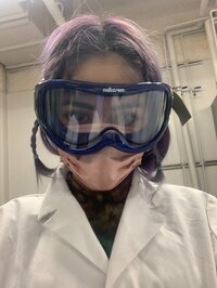 武田久美子『学んでいる娘』