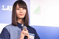 大阪出身けやき坂46小坂菜緒、馴染み深い制服着用に喜び「バイトするならローソンさん」