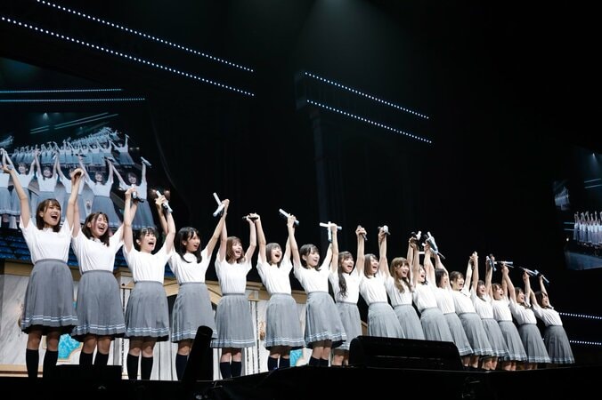 「憧れの場所に虹を作れました」日向坂46、たまアリで切ない新曲も披露した改名後初のワンマンライブ 16枚目