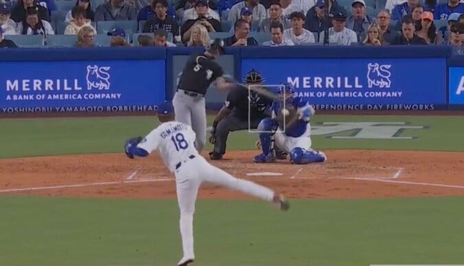 【写真・画像】何が起きた…？ 山本由伸に“打者が激怒”「そらキレる」 魔球にマン振り三振で“怒り爆発”→色々とぶん投げる「八つ当たりやん」　1枚目