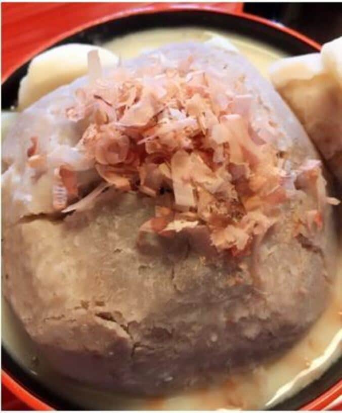 藤原紀香　片岡愛之助が36年食べ続ける雑煮を初体験 2枚目