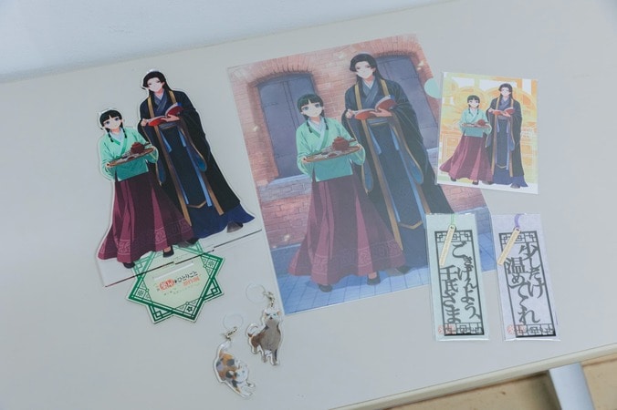 【写真・画像】横浜赤レンガ倉庫で『薬屋のひとりごと』原作展が開幕！新グッズや限定特典も登場　9枚目