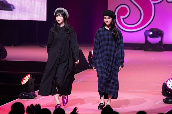 乃木坂46久保史緒里『華のSeventeen』イベントに2年連続出演、ランウェイ笑顔で闊歩