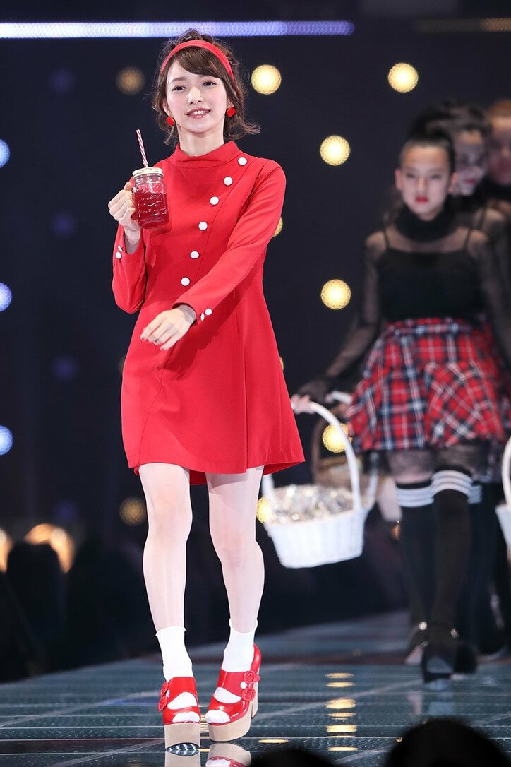 【画像集】桐谷美玲と河北麻友子がキスも！　人気モデルが一堂に！　 - 東京ガールズコレクション2017A/W