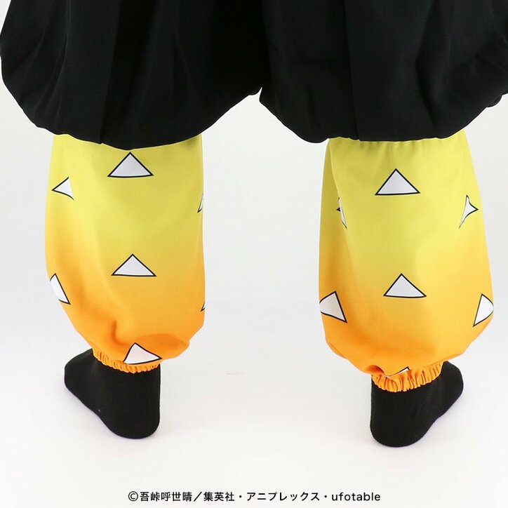 「鬼滅の刃」羽織(煉獄)、脚絆(我妻、胡蝶、煉獄)が発売決定