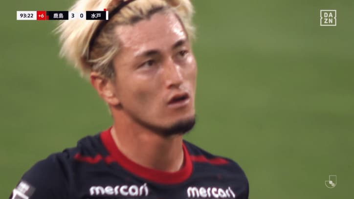 守備にも献身的な鈴木優磨