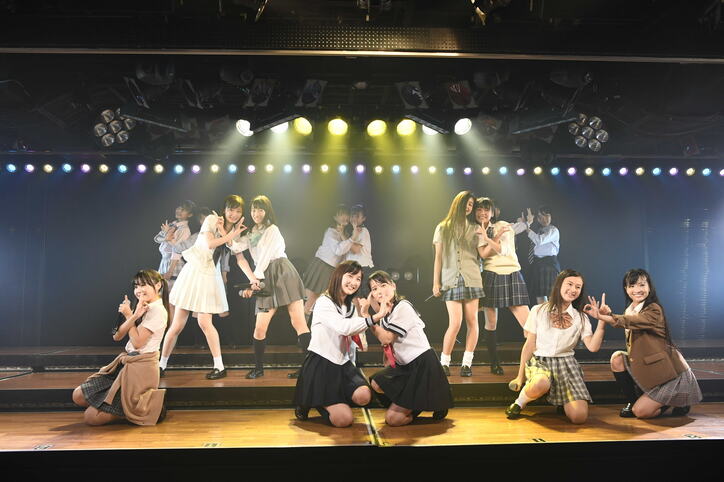 AKB48・村山彩希プロデュースの16期研究生公演スタート「成長し た姿を目に焼き付けて」