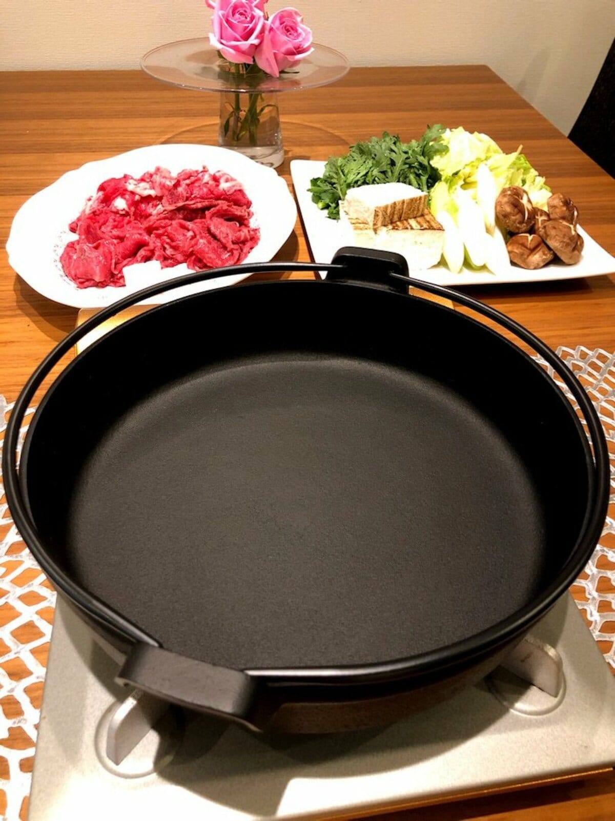 保田圭 鉄婚式 のプレゼントを公開 コレで7年目も家族団欒が増えますように 話題 Abema Times