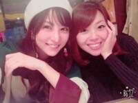 石川恋「ビリギャル」モデルと2ショット　カバーガールと本物がコラボ