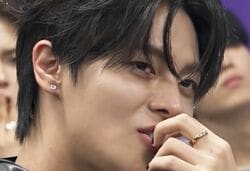 まさかの最下位に「これ、あってる？」スタイル抜群の元アイドル練習生、完璧ステージで絶賛浴びるも衝撃の結果に