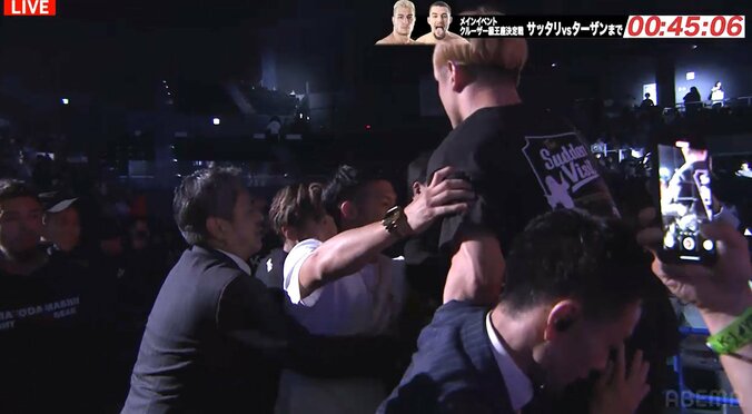 【写真・画像】「つまみ出せ」BreakingDown王者に批判殺到 K-1会場でまさかの乱闘騒ぎ「まじでやめて」ファン悲痛　1枚目