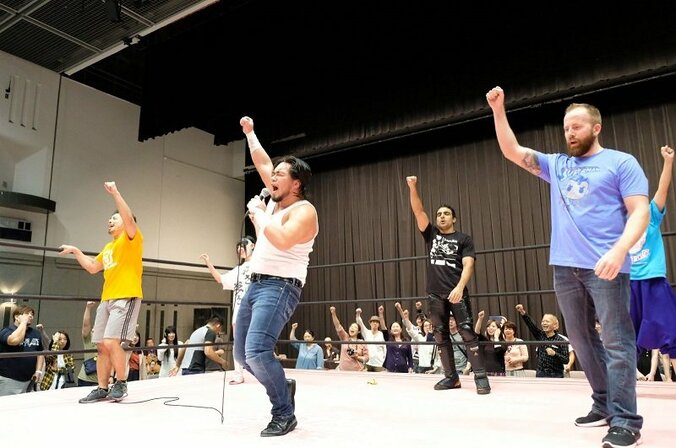 「那須川天心のケツキック」前に「長渕キック」が直撃　どうなる大家健！ 3枚目