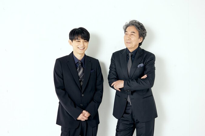 初共演で親子役・役所広司と吉沢亮が語り合う“モチベーション維持”の方法「色んな国のいい作品を観て自分が受けた感動を」 5枚目