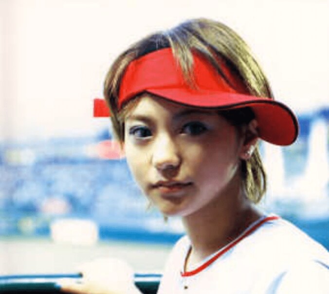 AKINA、10代の頃の写真公開　「安室奈美恵に憧れて…」 2枚目