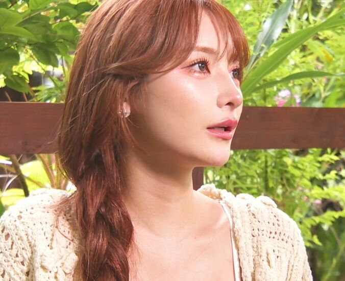 【写真・画像】「鼻はフルでカスタム」可愛すぎる最年少女王キャバ嬢、美容情報はXから「好きな子が何人かいる」　1枚目