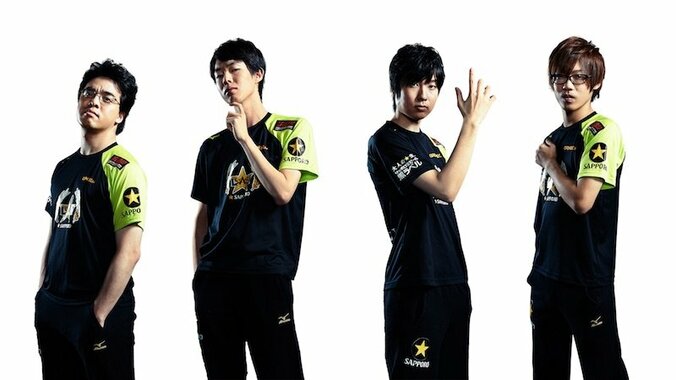 新チーム「AXIZ」と「横浜 F・マリノス」公式戦初試合『RAGE Shadowverse Pro League』セカンドシーズン 5枚目