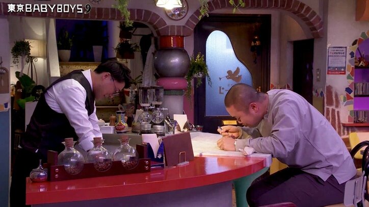 【爆笑シーン #1】コント番組「東京 BABY BOYS 9」を総まとめ! 年末は緊急生放送で何が起こる?