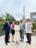 「なぜ僕は一人...」香取慎吾、『ぴったんこカンカン』の共演者と撮った集合ショットで浮いたこと明かす