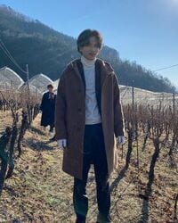 『ムチャブリ』志尊淳の“草まみれショット”に「お茶目」「何にまみれても可愛い」と称賛の声