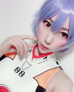 恵比寿マスカッツ・七海ティナが披露した綾波レイのコスプレに「本物」「リアル貞本絵」と称賛続々