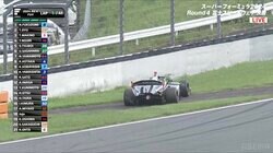 「トラブった」「ギアの音がおかしい」 日本最速レースでスタート直後に突如リタイア！ 車載カメラが捉えた“異変”の瞬間