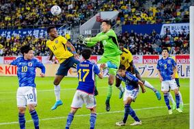 終盤の2トップ変更も実らず…日本代表、Ｗ杯メンバー発表前最後の試合はエクアドルとスコアレスドロー