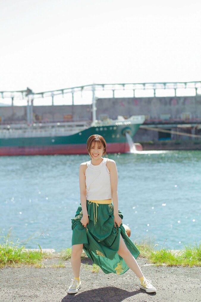 今冬に卒業予定 HKT48地頭江音々の卒業写真集が発売決定 1st写真集以来のランジェリー・水着カットも 1枚目