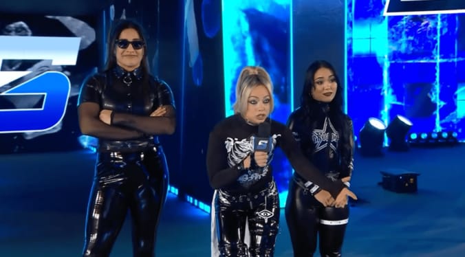 まるで“ショッカー”のような、リヴ・モーガンの特別衣装