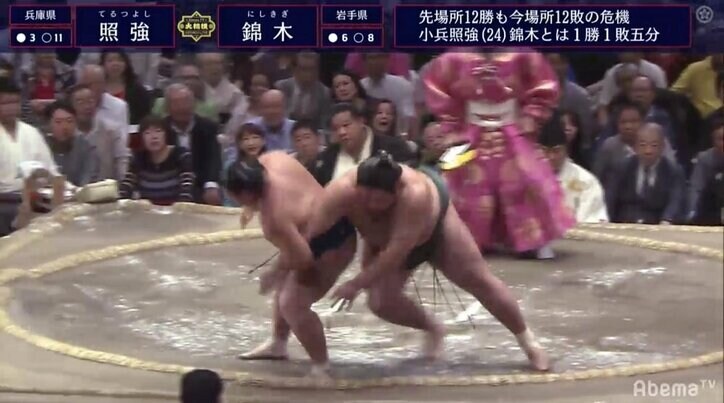 ネタ感満載「ウルトラ待った」「ふんわり立ち合い」「レア決まり手・逆とったり」にファンが混乱