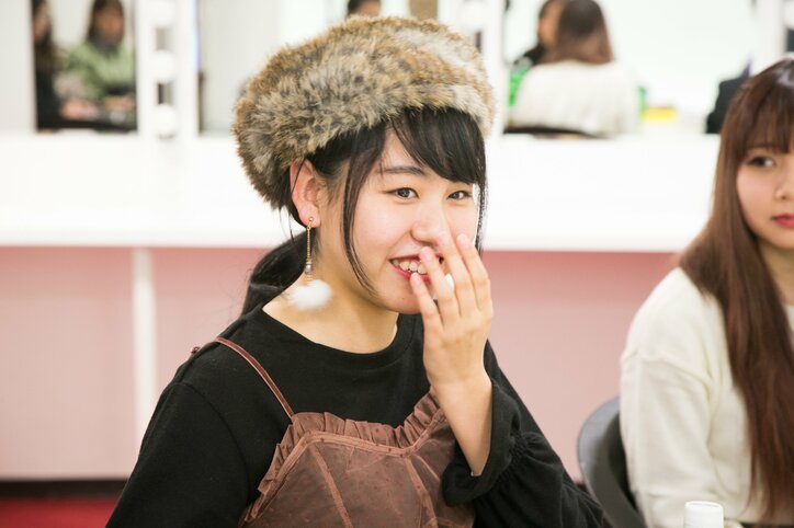 高校生のLINE事情 好きな人にはピンをつけて、それ以外は既読無視でも気にならない
