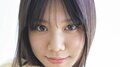 細谷さら、“ミニマムサイズボディ”で存在感示す全開モードグラビア 『週プレ』2度目の登場
