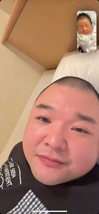 内山琴『同じ顔でテレビ電話！』