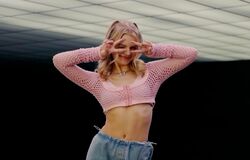 「本当にこの子はすごい」「今までにないスタイルのダンス」アメリカ出身・17歳エミリーのパフォーマンスを審査員が絶賛！ HYBE米オーディション