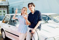 川島海荷＆中田圭祐、夫婦で車を購入！中田行きつけの店で「妻のうみです」と紹介『私たち結婚しました3』第2話