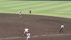 打線爆発の高知中央は守備でも魅せる！セカンド辻昂希選手の“美技”ジャンピングスローに場内どよめき